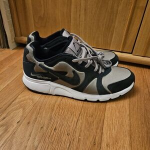Nike Atsuma Enigma Stone Obsidian mens sz 9